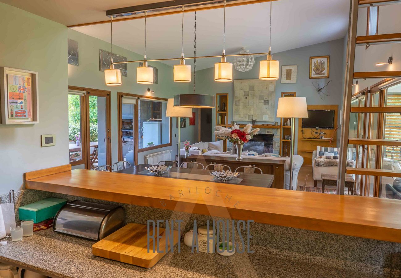 Casa en San Carlos de Bariloche - 10PAX ARE12 VERO