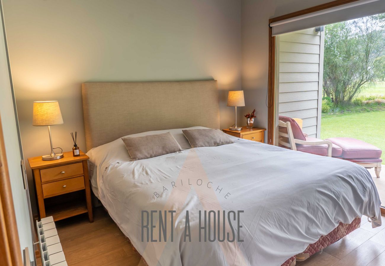 Casa en San Carlos de Bariloche - 10PAX ARE12 VERO