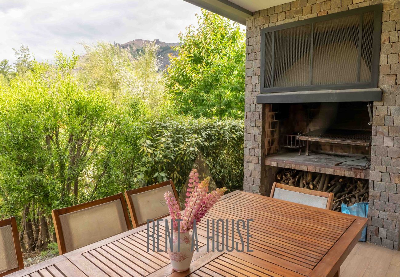 Casa en San Carlos de Bariloche - 10PAX ARE12 VERO