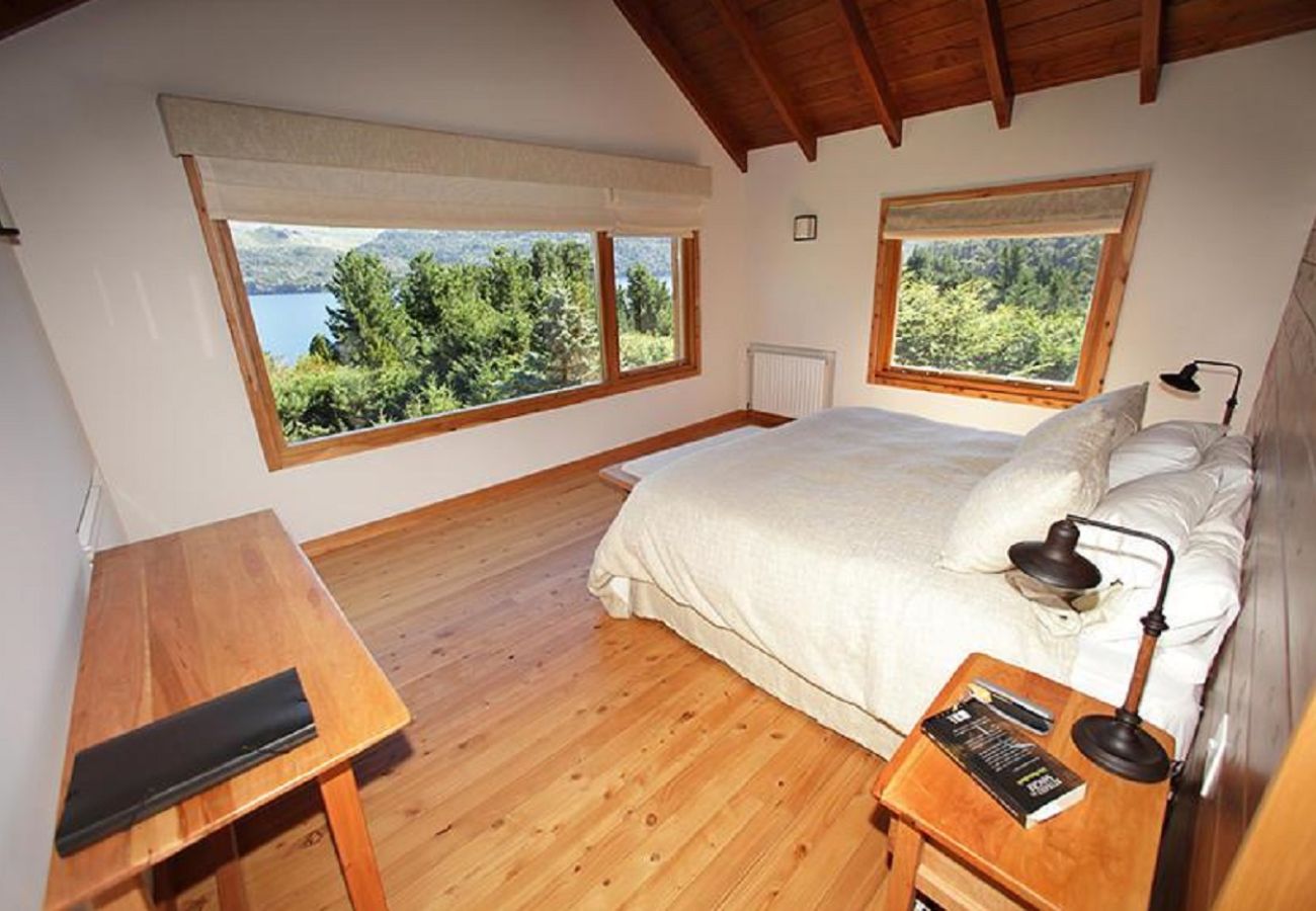 Casa en San Carlos de Bariloche - 14PAX ARE37 TINCHO
