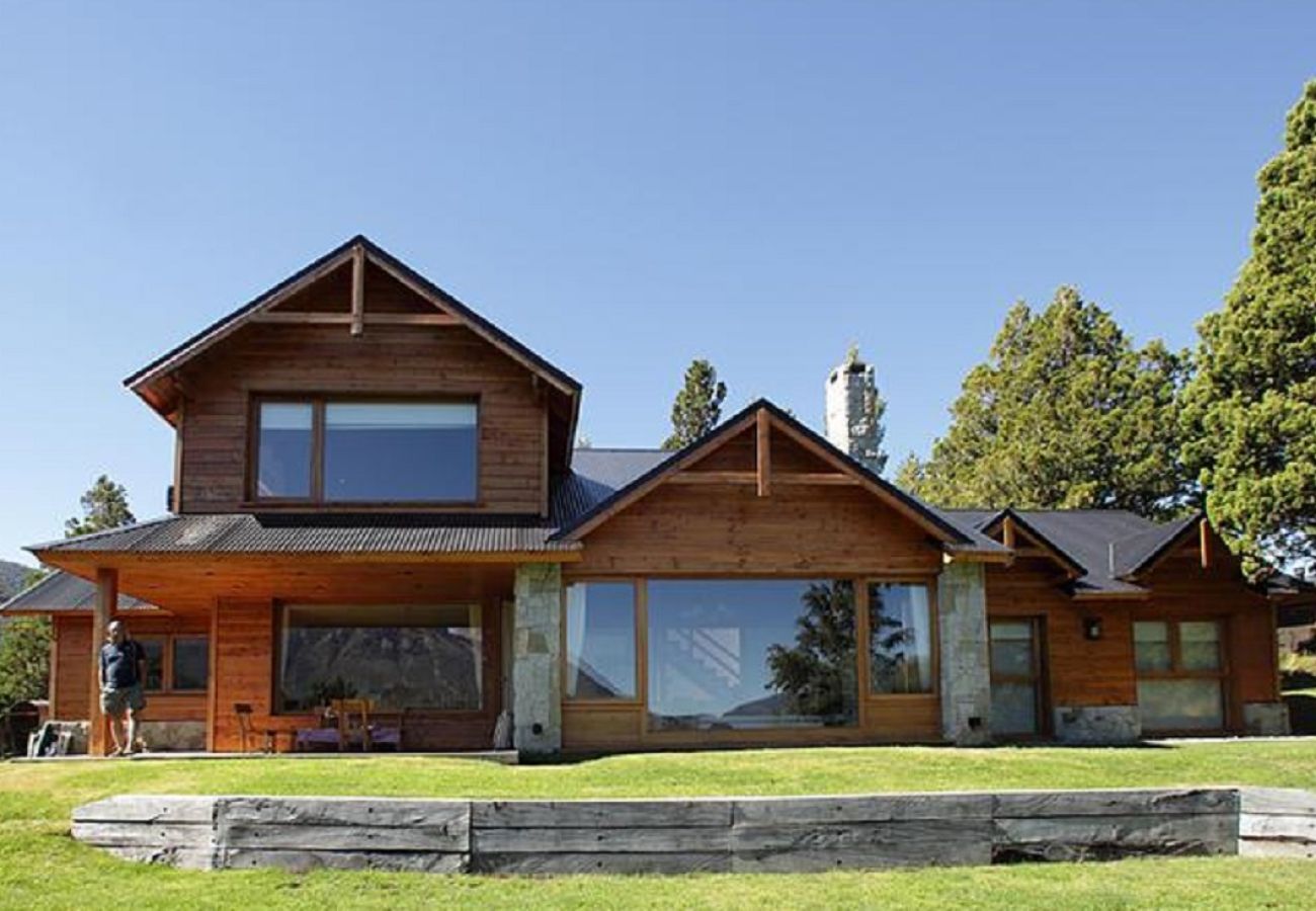 Casa en San Carlos de Bariloche - 14PAX ARE37 TINCHO