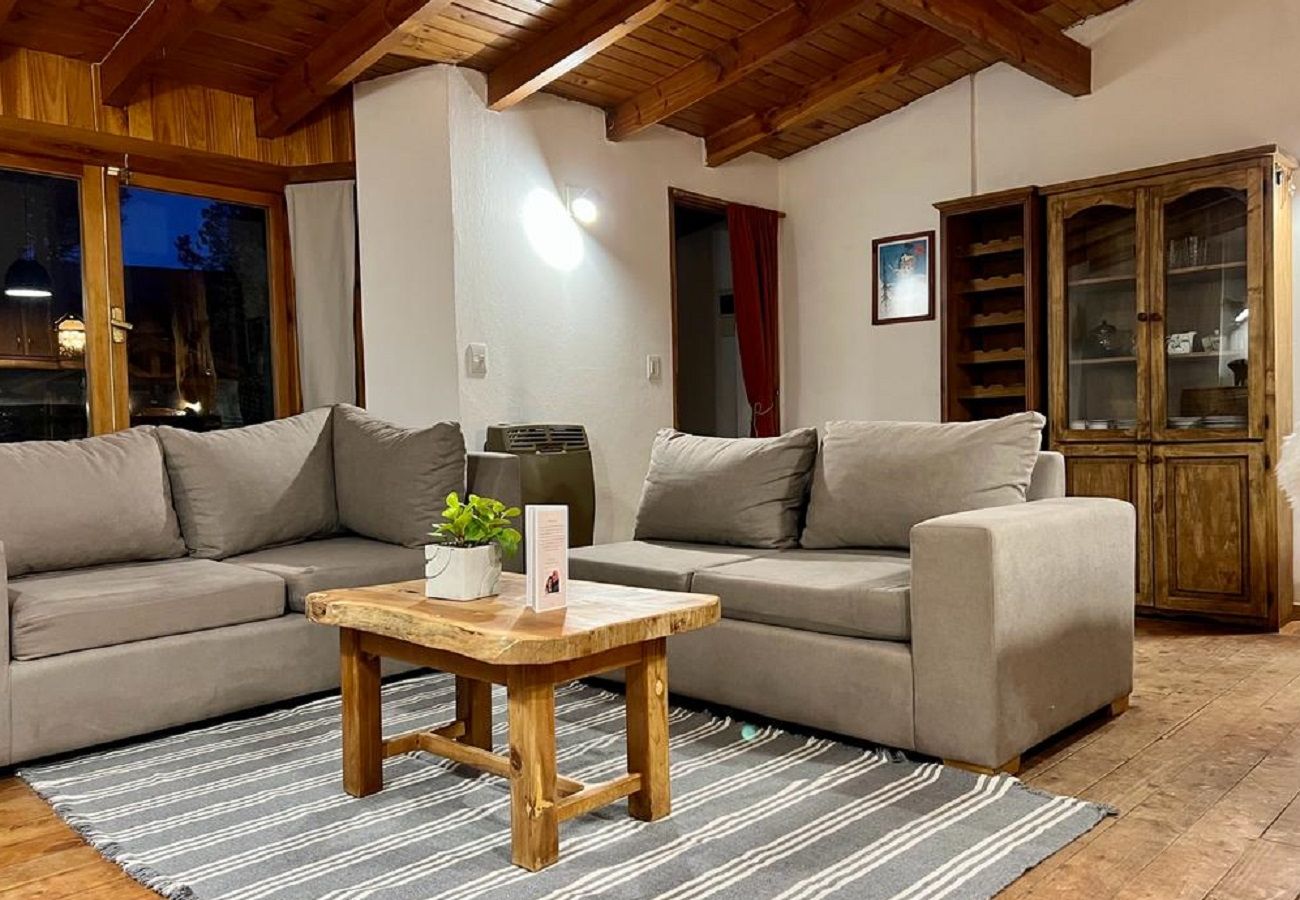 Casa en San Carlos de Bariloche - 10/13PAX HUAPI13C MP