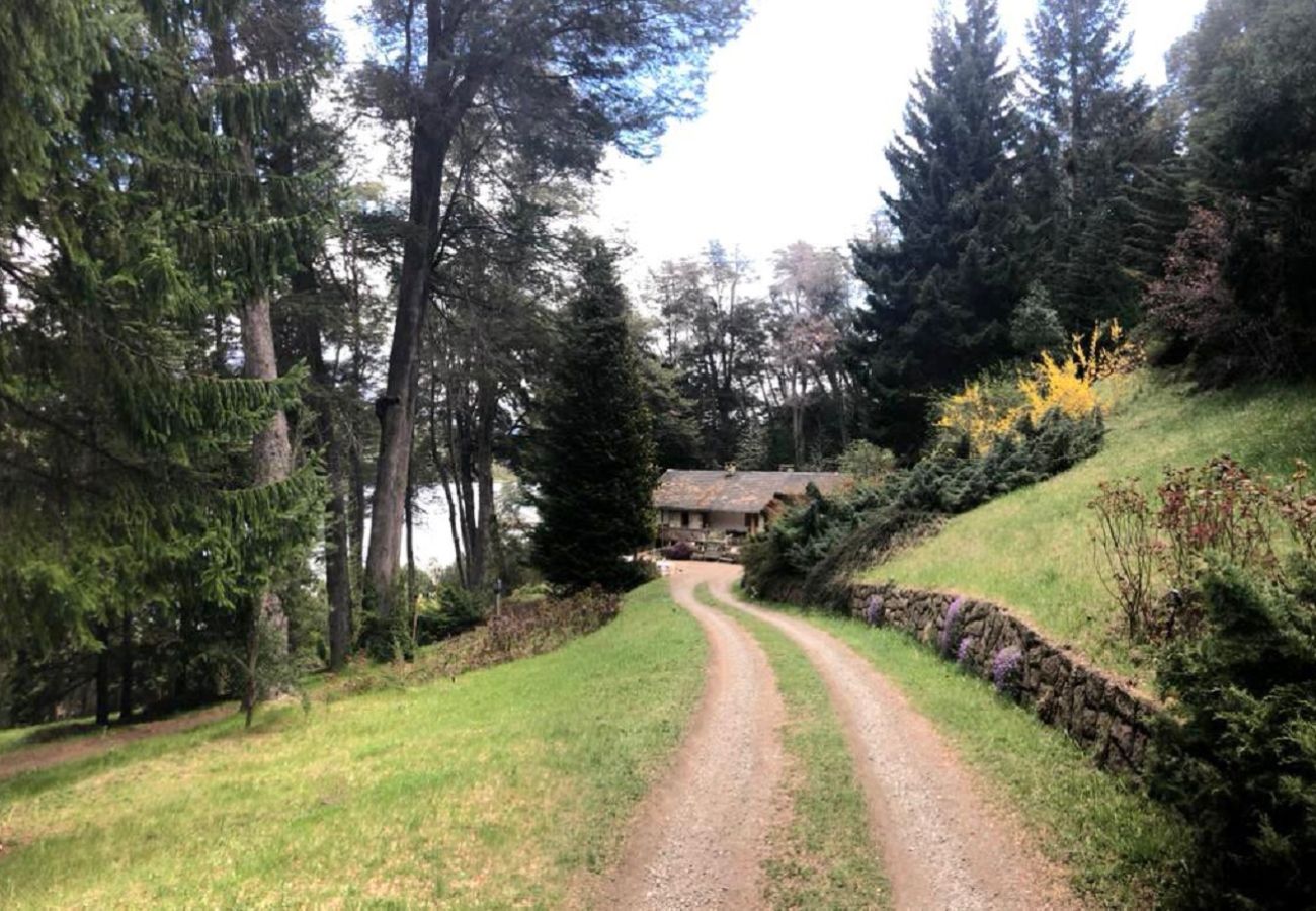 Casa en San Carlos de Bariloche - 10/11PAX TREBOL01C