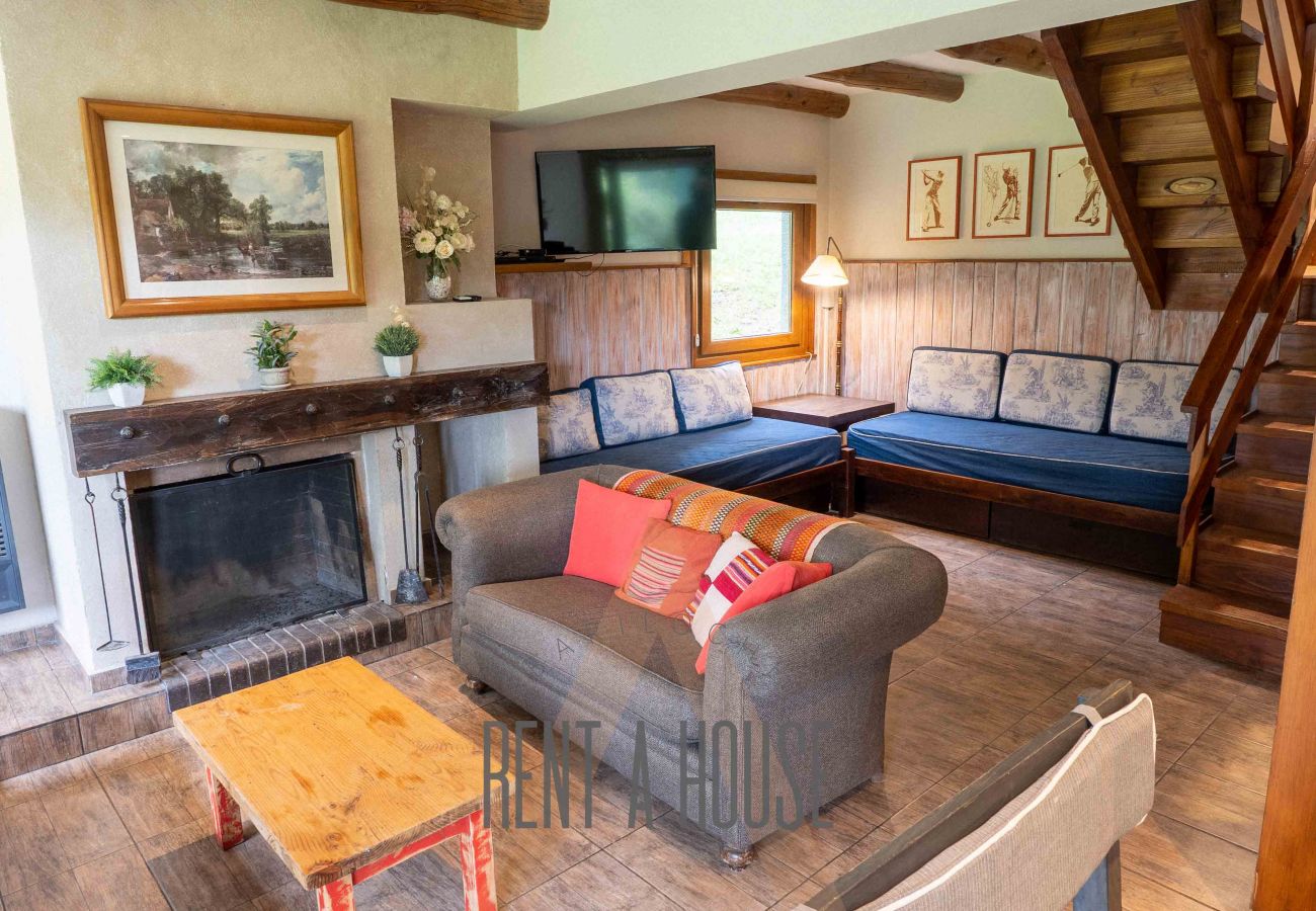 Cabaña en San Carlos de Bariloche - 05/7PAX ARE03 MA