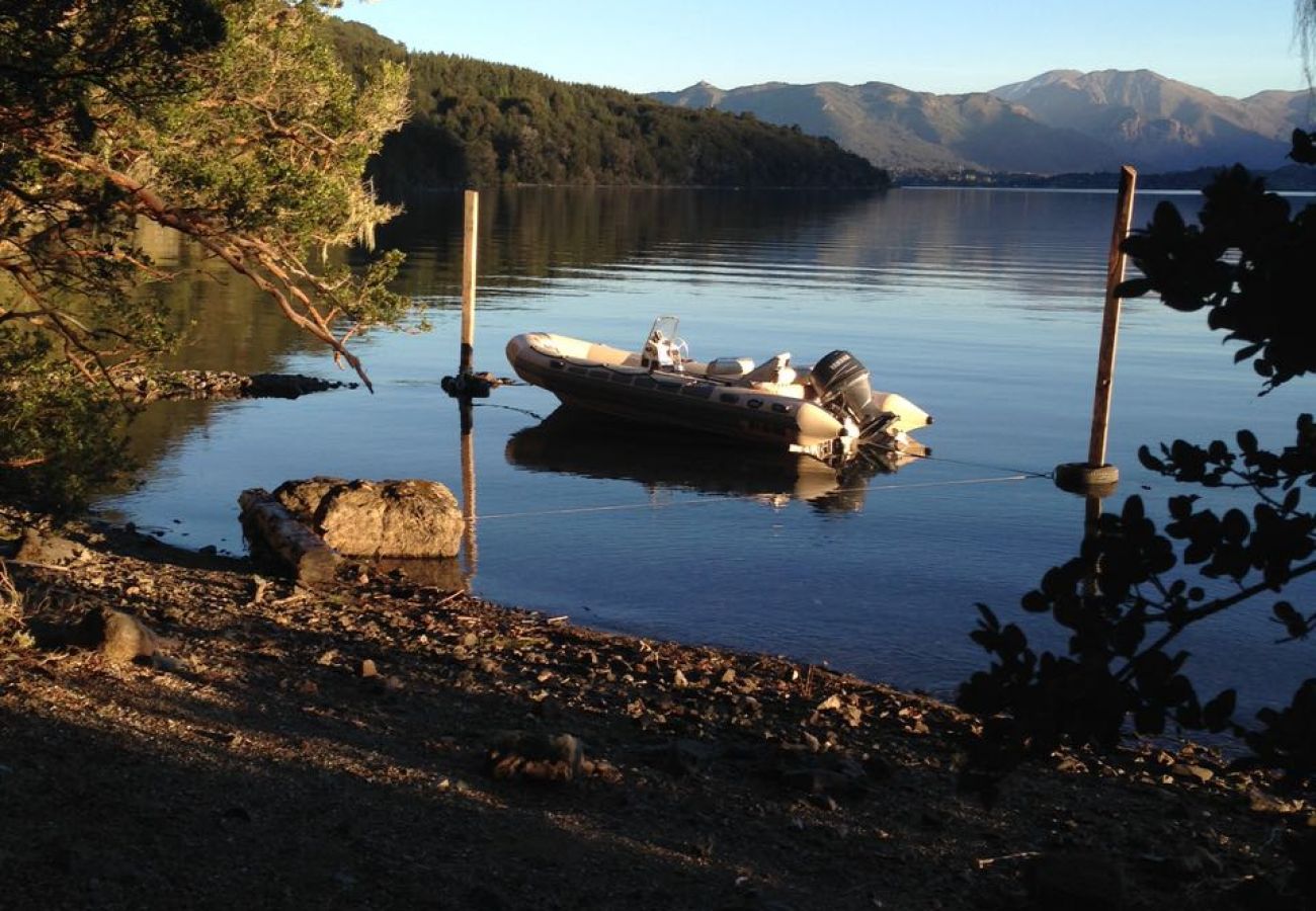 Casa en San Carlos de Bariloche - 12/14PAX PENI09C