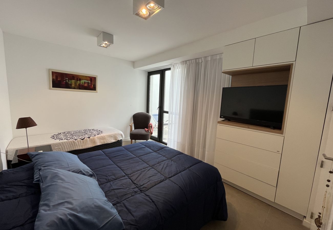Apartamento en Mar Del Plata - A pasos del mar | Depto Ernestina | Hola sur Hola