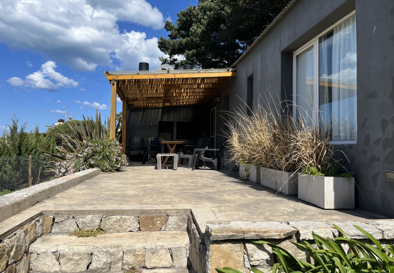 Casa en Mar Del Plata - Campo y Mar  |  Criolla 1  |  Hola Sur