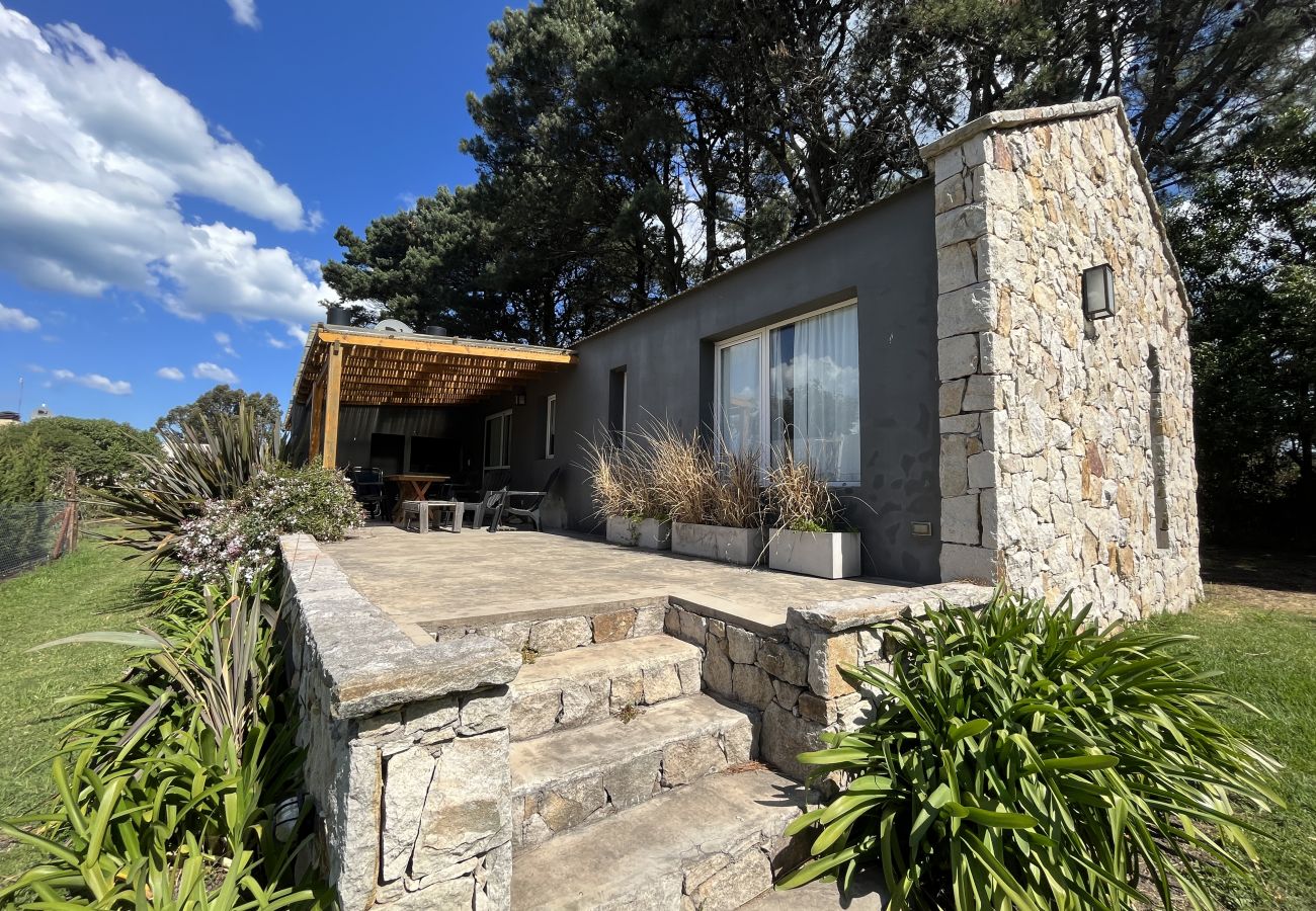 Casa en Mar Del Plata - Campo y Mar  |  Criolla 1  |  Hola Sur