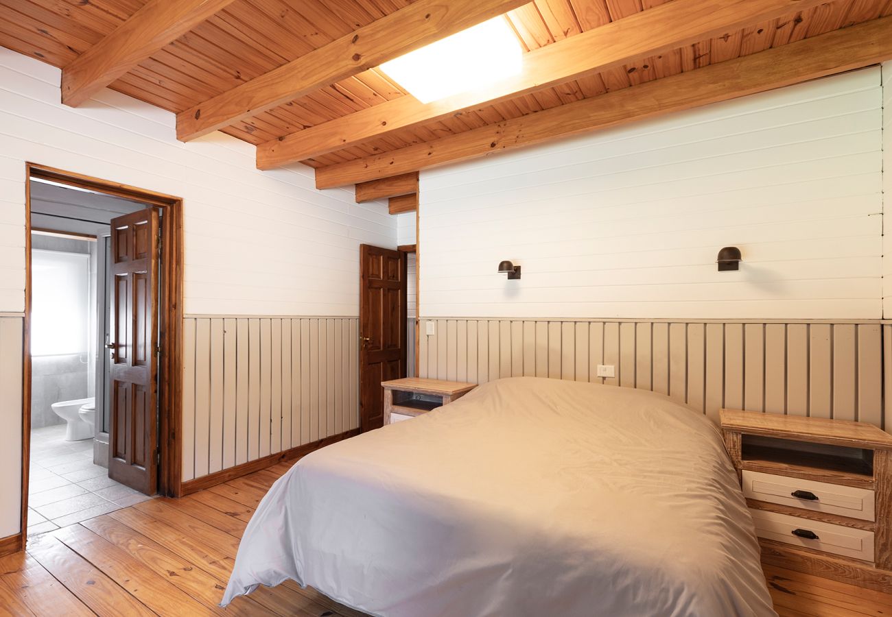 Casa en San Carlos de Bariloche - 11PAX ARE39 BLUEHOUSE