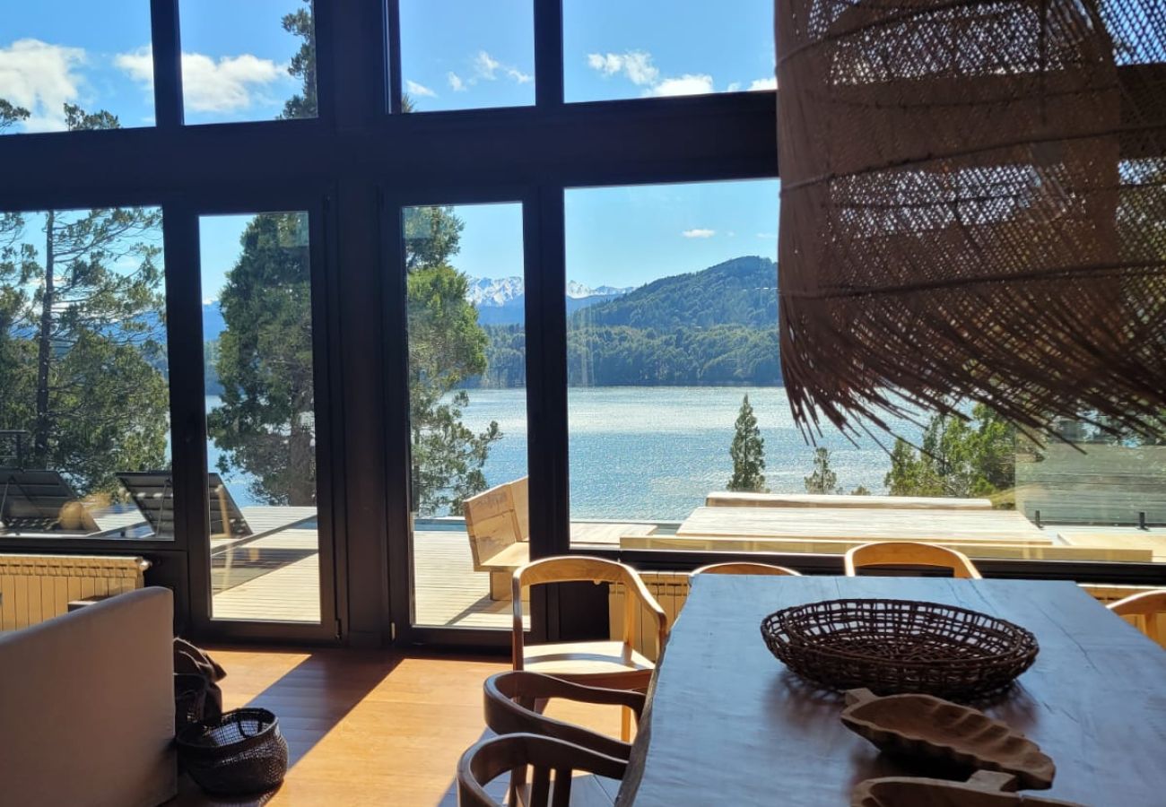Casa en San Carlos de Bariloche - 10PAX HUAPI22C BLACK