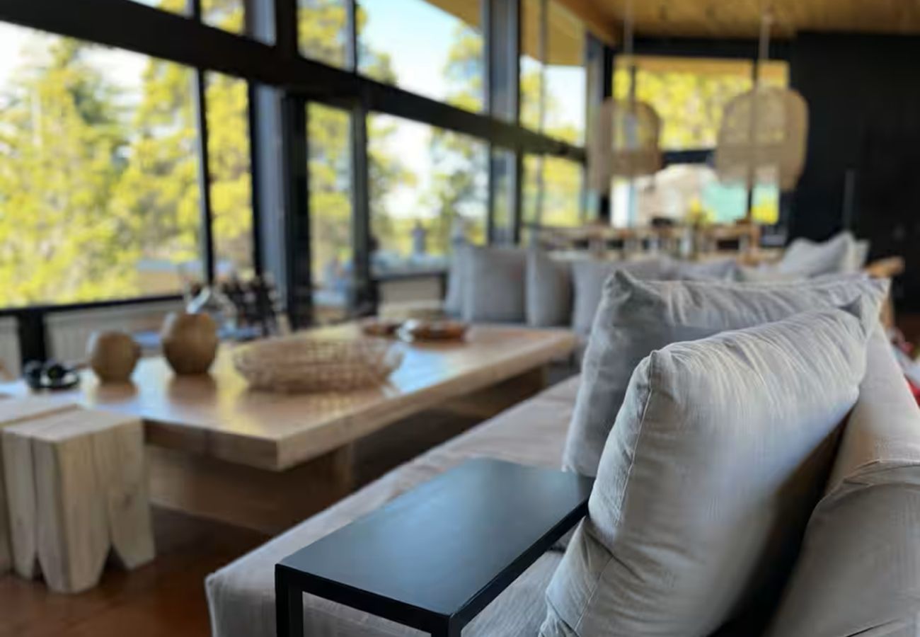 Casa en San Carlos de Bariloche - 10PAX HUAPI22C BLACK
