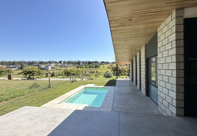 Casa en Mar Del Plata - Encanto Campestre | Casa PIT | Hola Sur