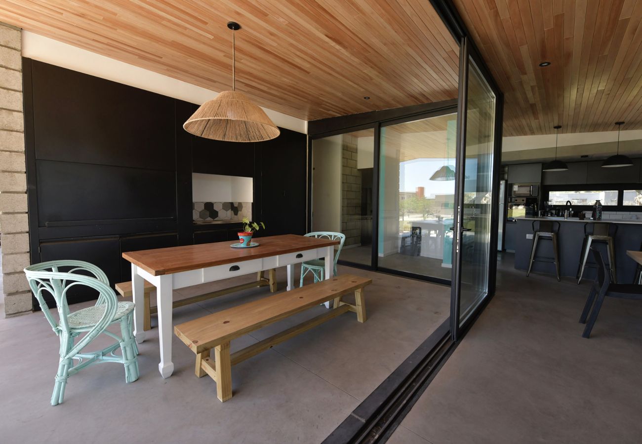 Casa en Chapadmalal - Encanto Campestre | Casa PIT | Hola Sur