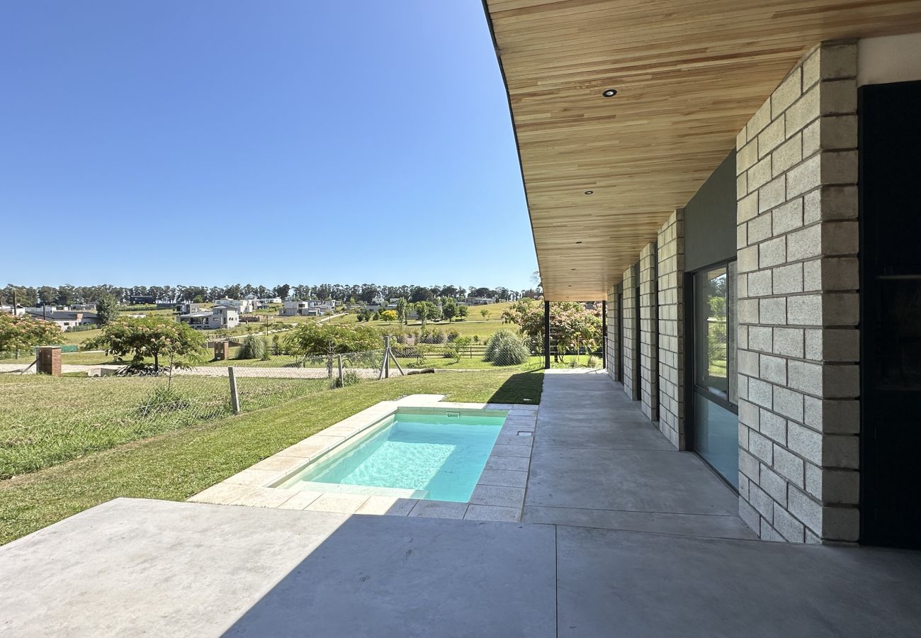 Casa en Chapadmalal - Encanto Campestre | Casa PIT | Hola Sur