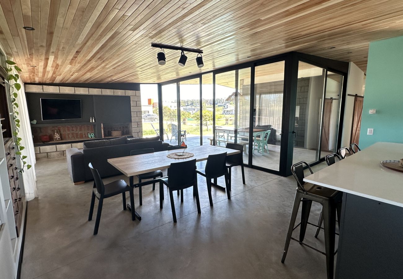 Casa en Chapadmalal - Encanto Campestre | Casa PIT | Hola Sur