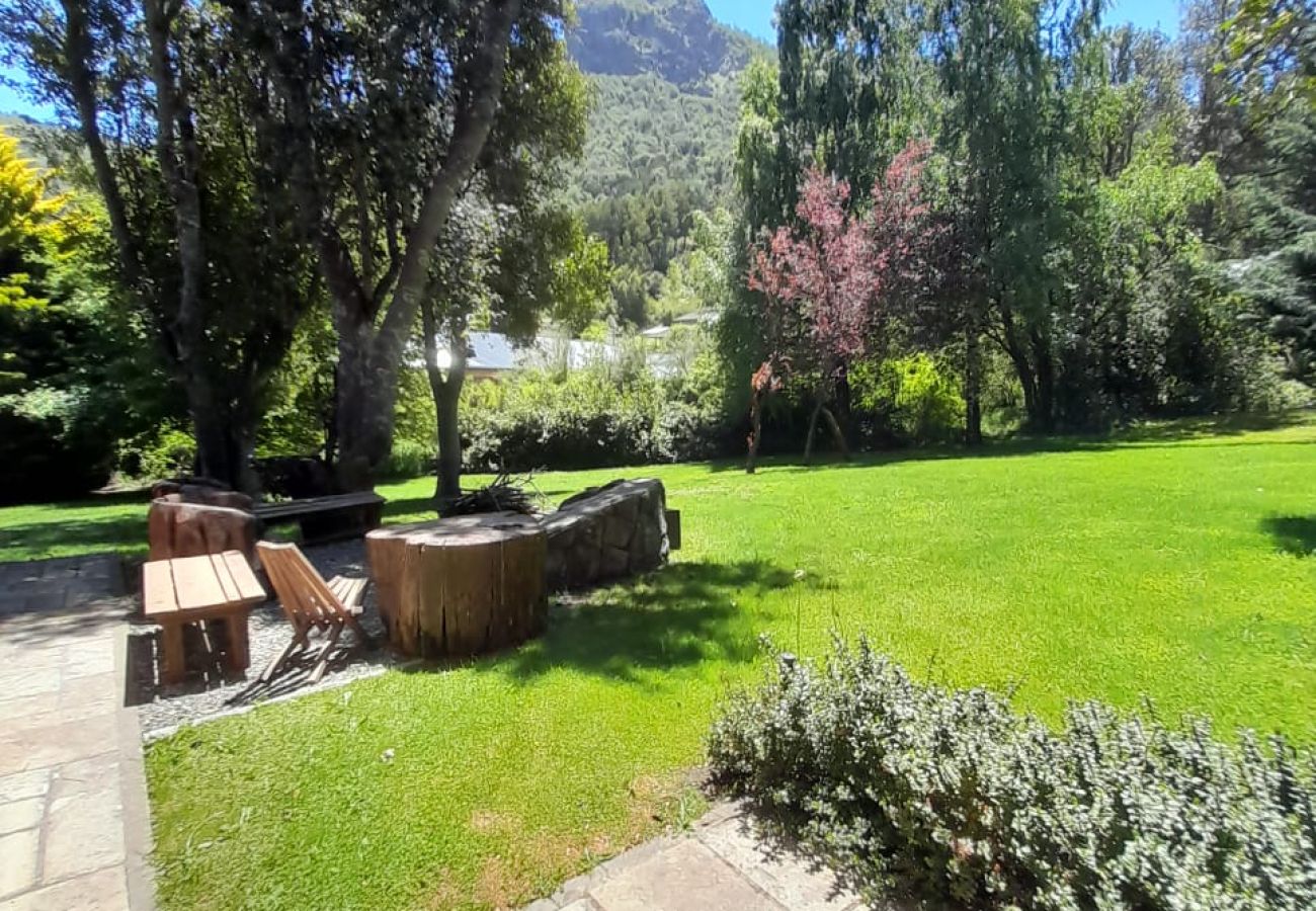Casa en San Carlos de Bariloche - 08/10PAX ARE26 CHENI