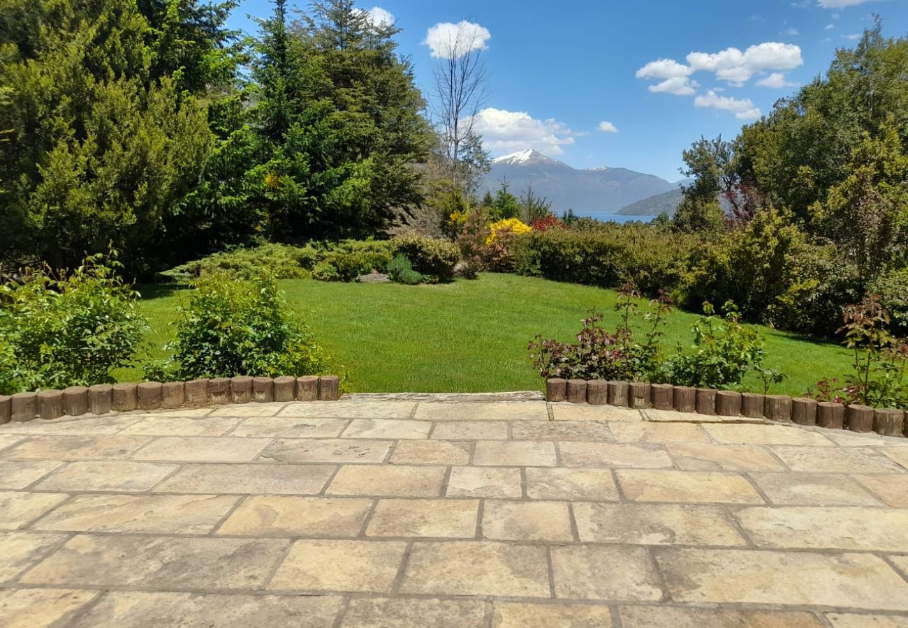 Casa en San Carlos de Bariloche - 08/10PAX ARE26 CHENI
