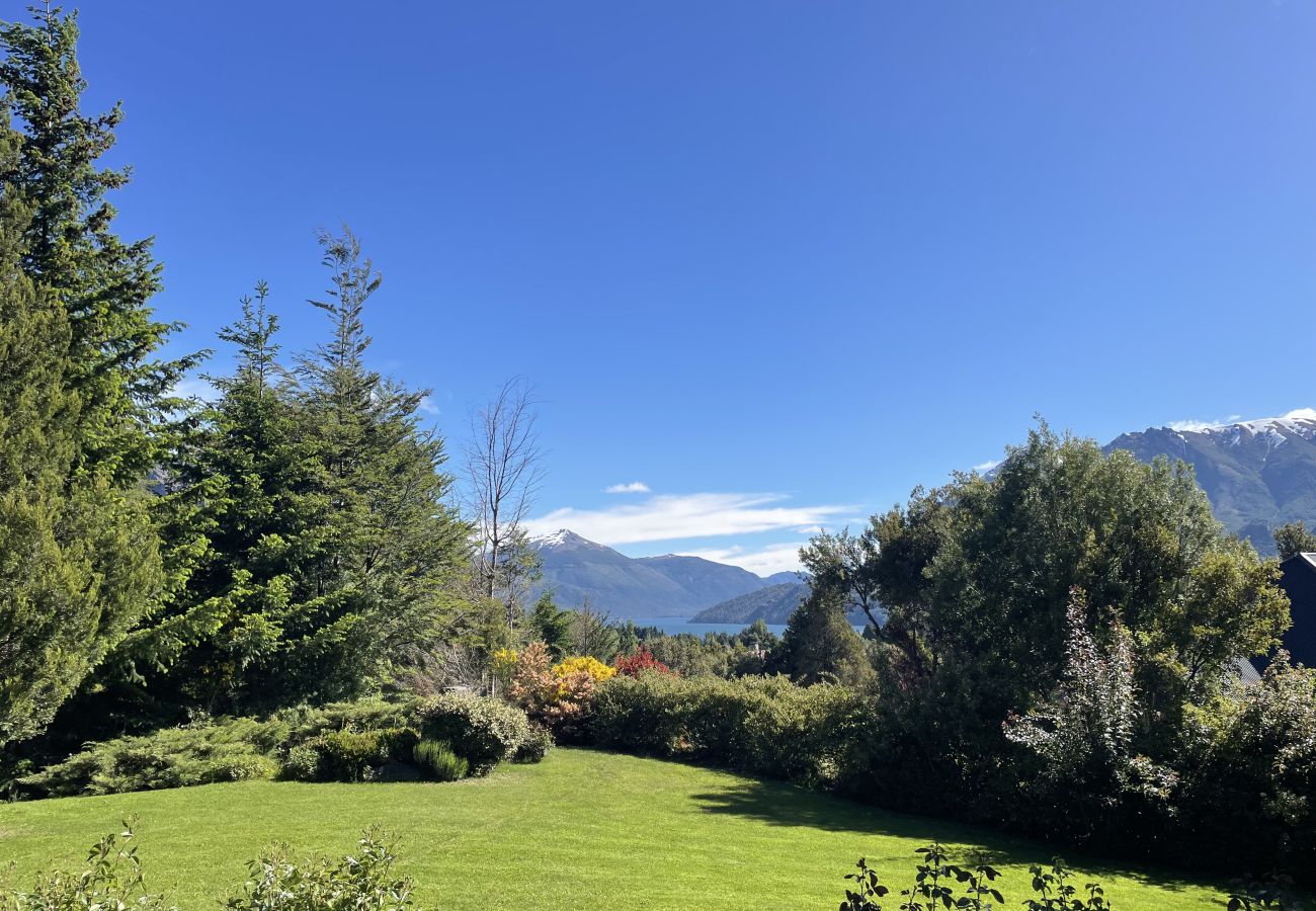 Casa en San Carlos de Bariloche - 08/10PAX ARE26 CHENI