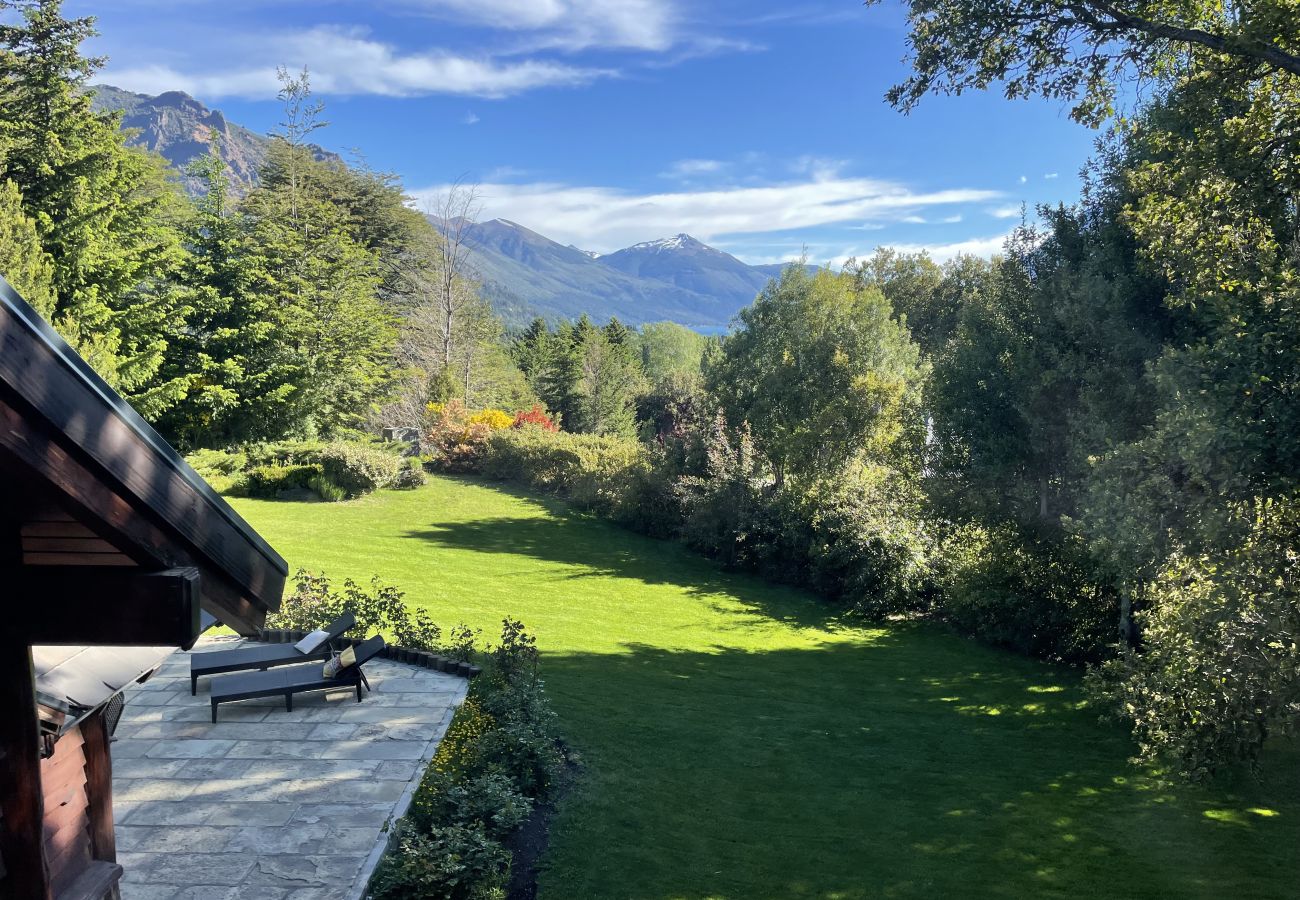 Casa en San Carlos de Bariloche - 08/10PAX ARE26 CHENI