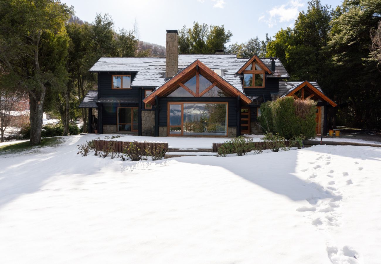 Casa en San Carlos de Bariloche - 08/10PAX ARE26 CHENI