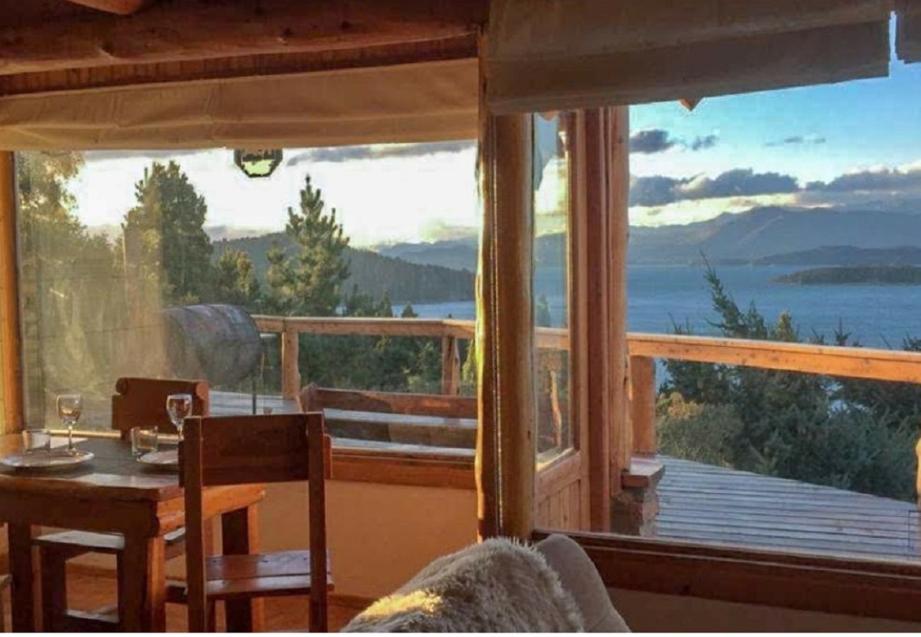 Cabaña en San Carlos de Bariloche - 02/3PAX VIEW03 CABAÑA ANA
