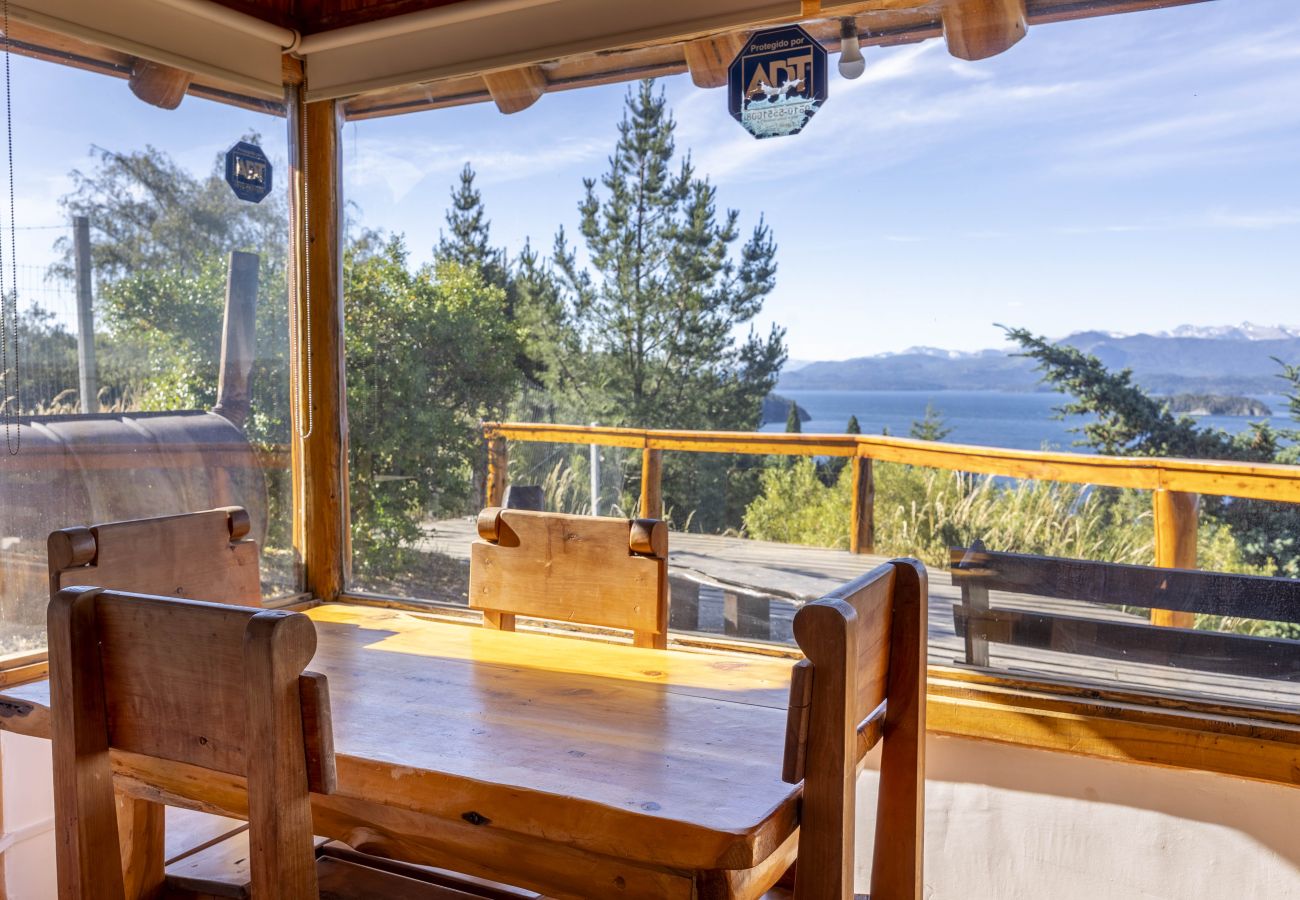 Cabaña en San Carlos de Bariloche - 02/3PAX VIEW03 CABAÑA ANA