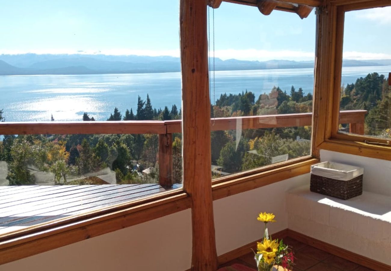 Cabaña en San Carlos de Bariloche - 02/3PAX VIEW03 CABAÑA ANA