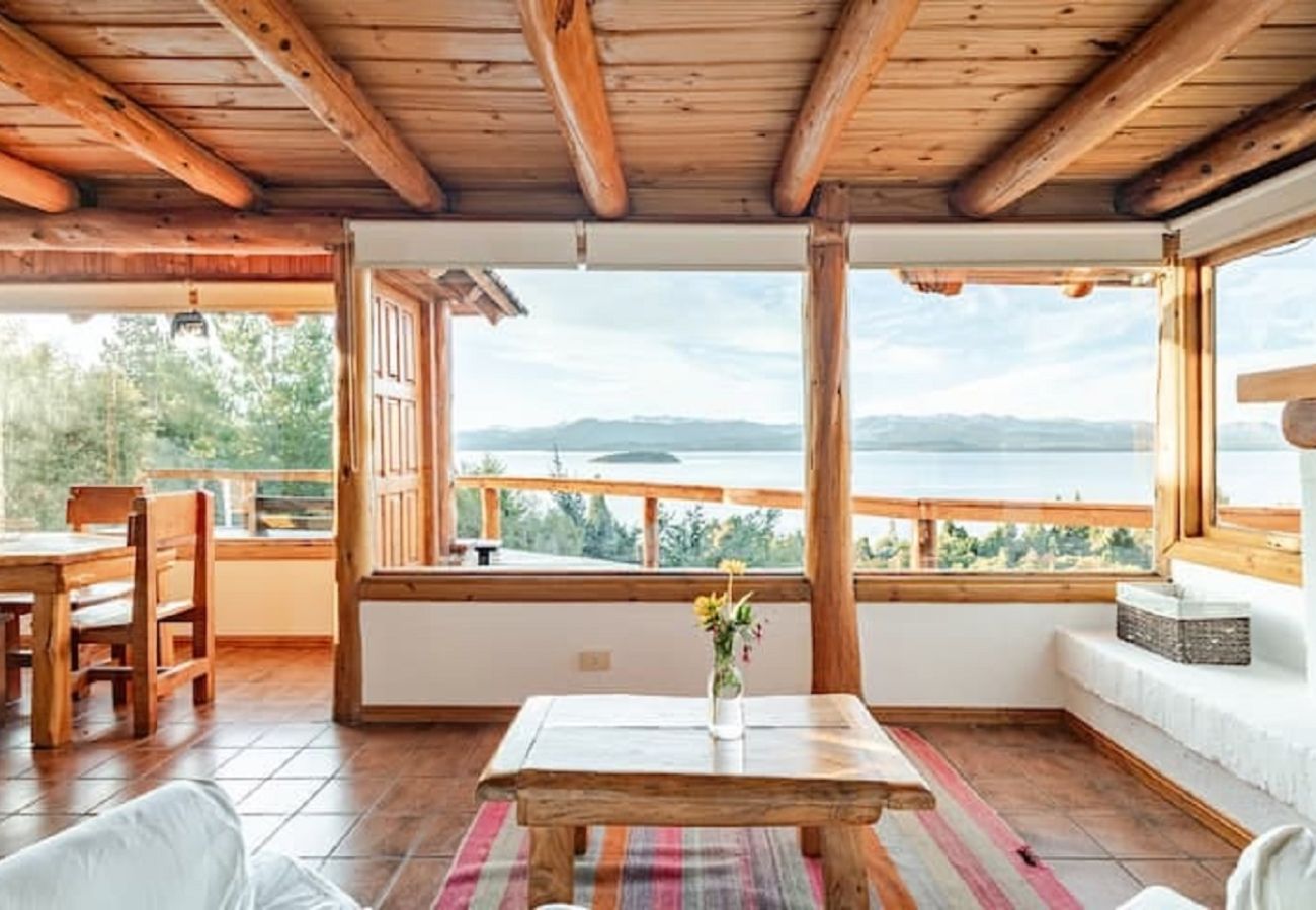 Cabaña en San Carlos de Bariloche - 02/3PAX VIEW03 CABAÑA ANA