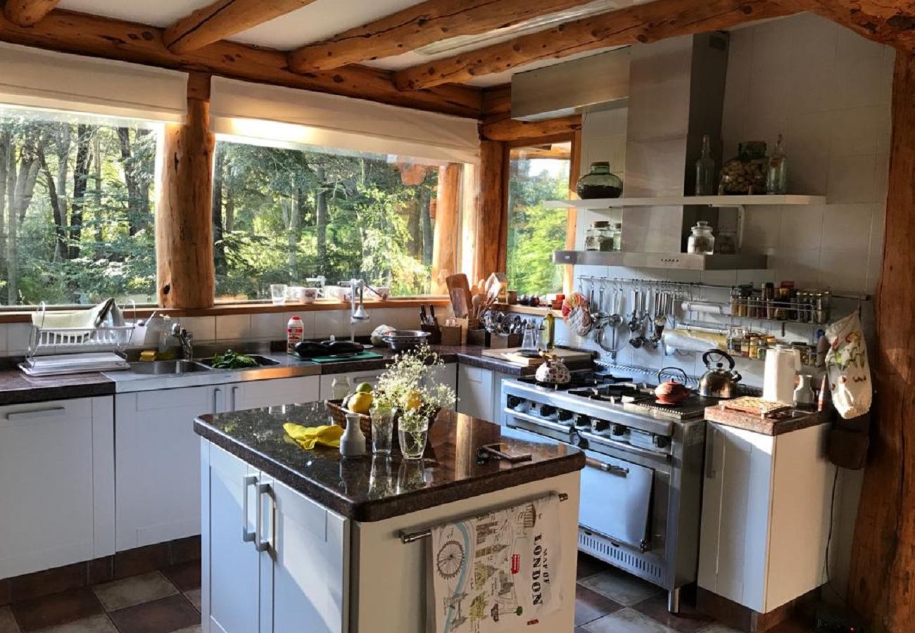 Casa en San Carlos de Bariloche - 11PAX ARE45 GMP