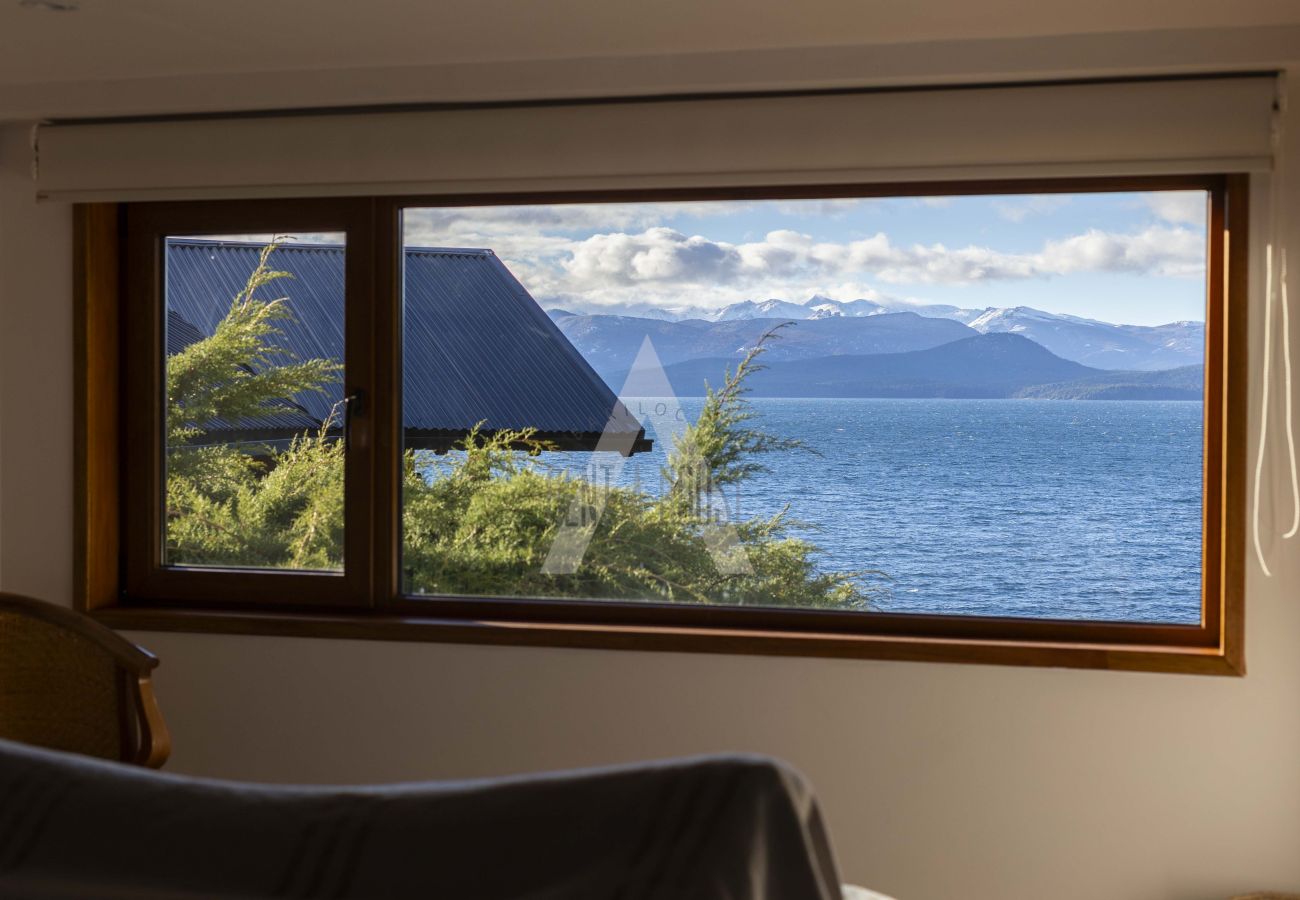Apartamento en San Carlos de Bariloche - 02PAX HUAPI02A LILI
