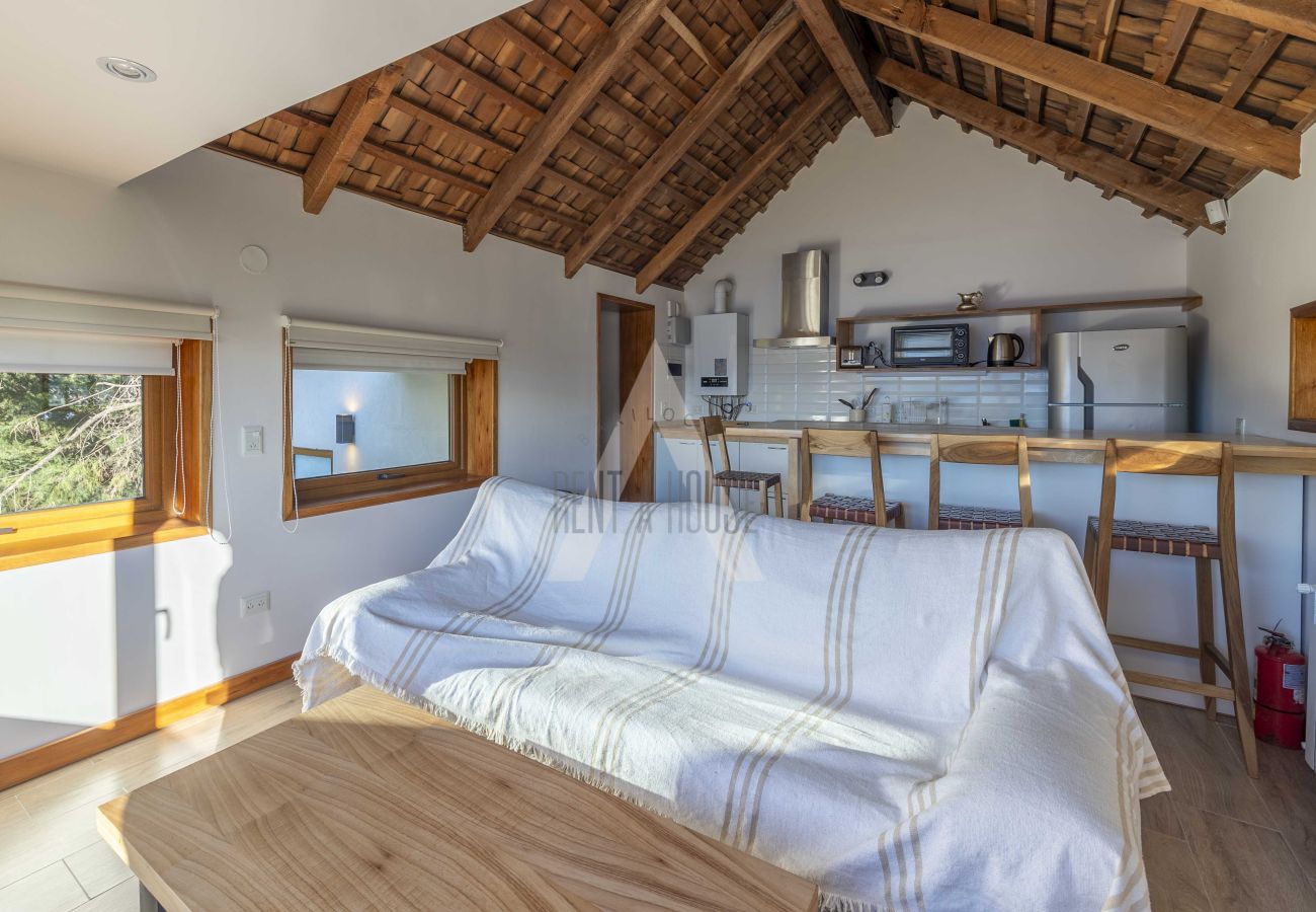 Apartamento en San Carlos de Bariloche - 02PAX HUAPI02A LILI