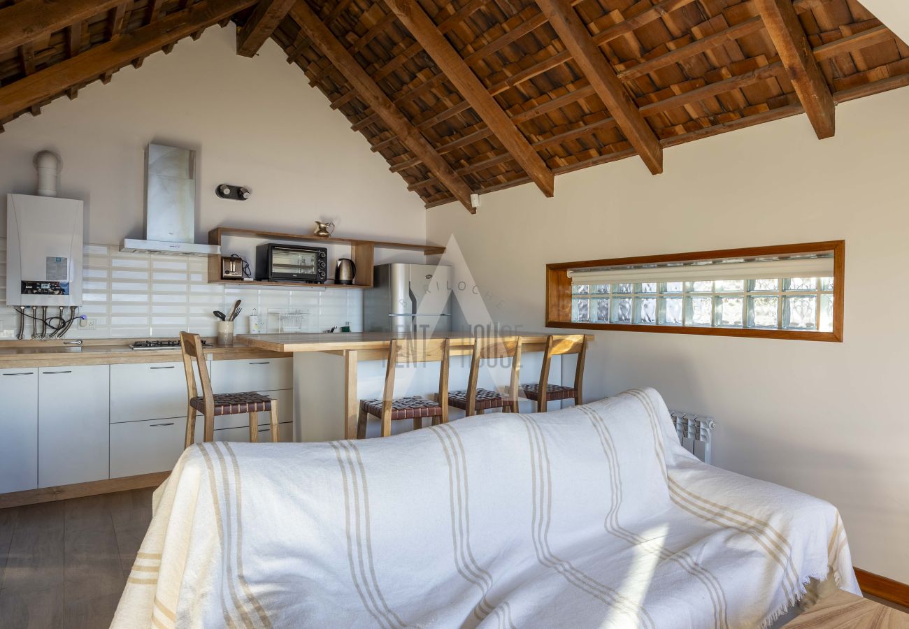 Apartamento en San Carlos de Bariloche - 02PAX HUAPI02A LILI