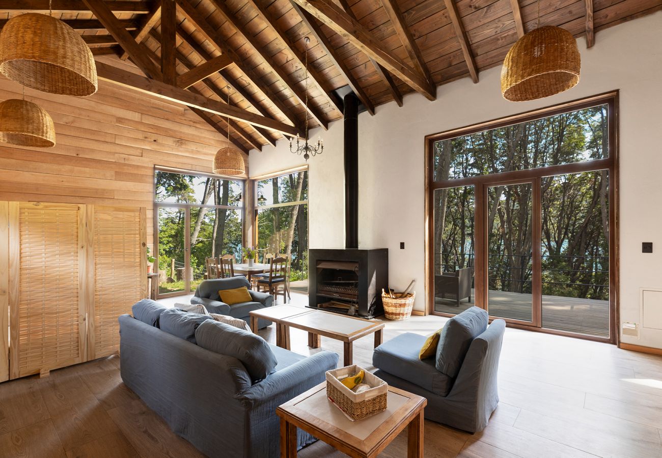 Cabaña en San Carlos de Bariloche - 04/5PAX HUAPI47C LOLI