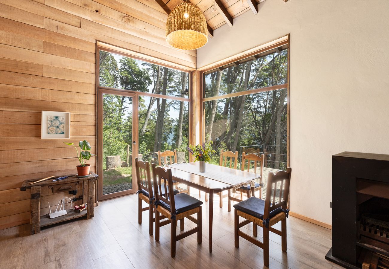 Cabaña en San Carlos de Bariloche - 04/5PAX HUAPI47C LOLI