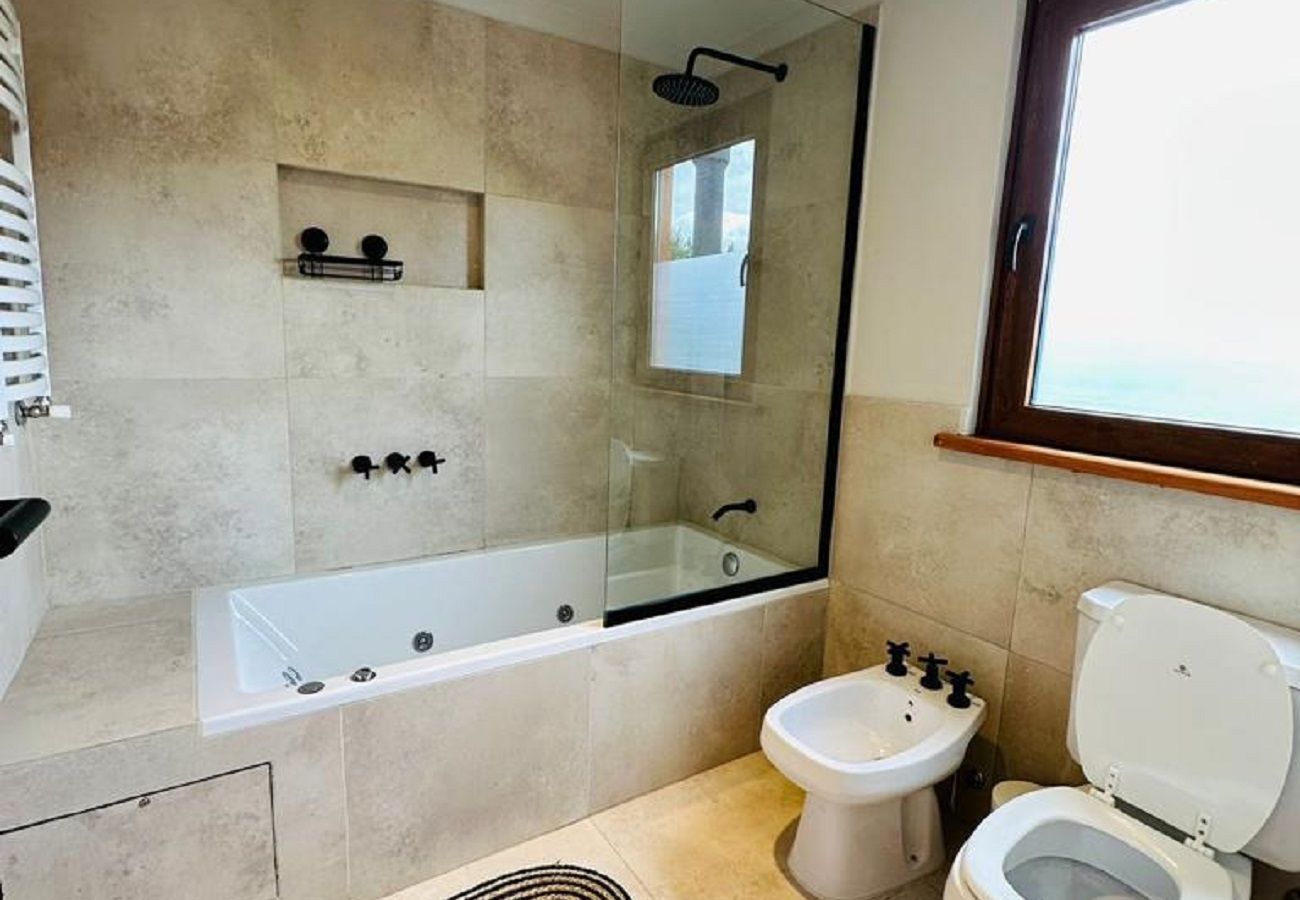 Casa en San Carlos de Bariloche - 12PAX ARE11 NVA LULI