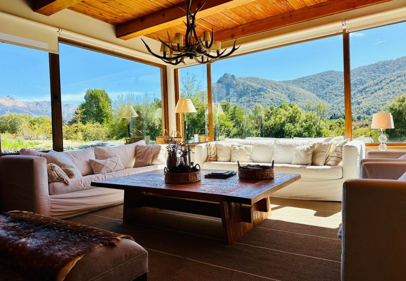 Casa en San Carlos de Bariloche - 12PAX ARE11 NVA LULI