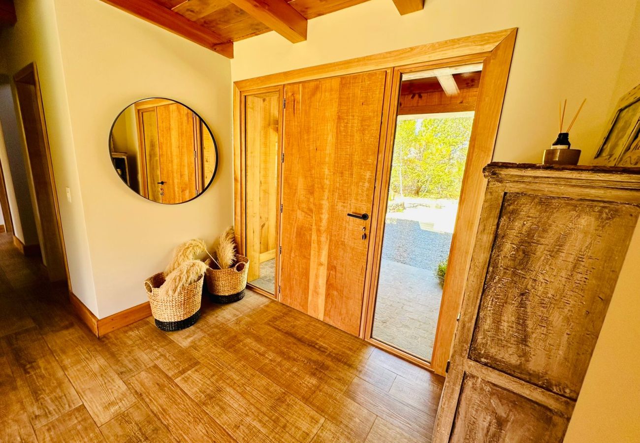 Casa en San Carlos de Bariloche - 12PAX ARE11 NVA LULI