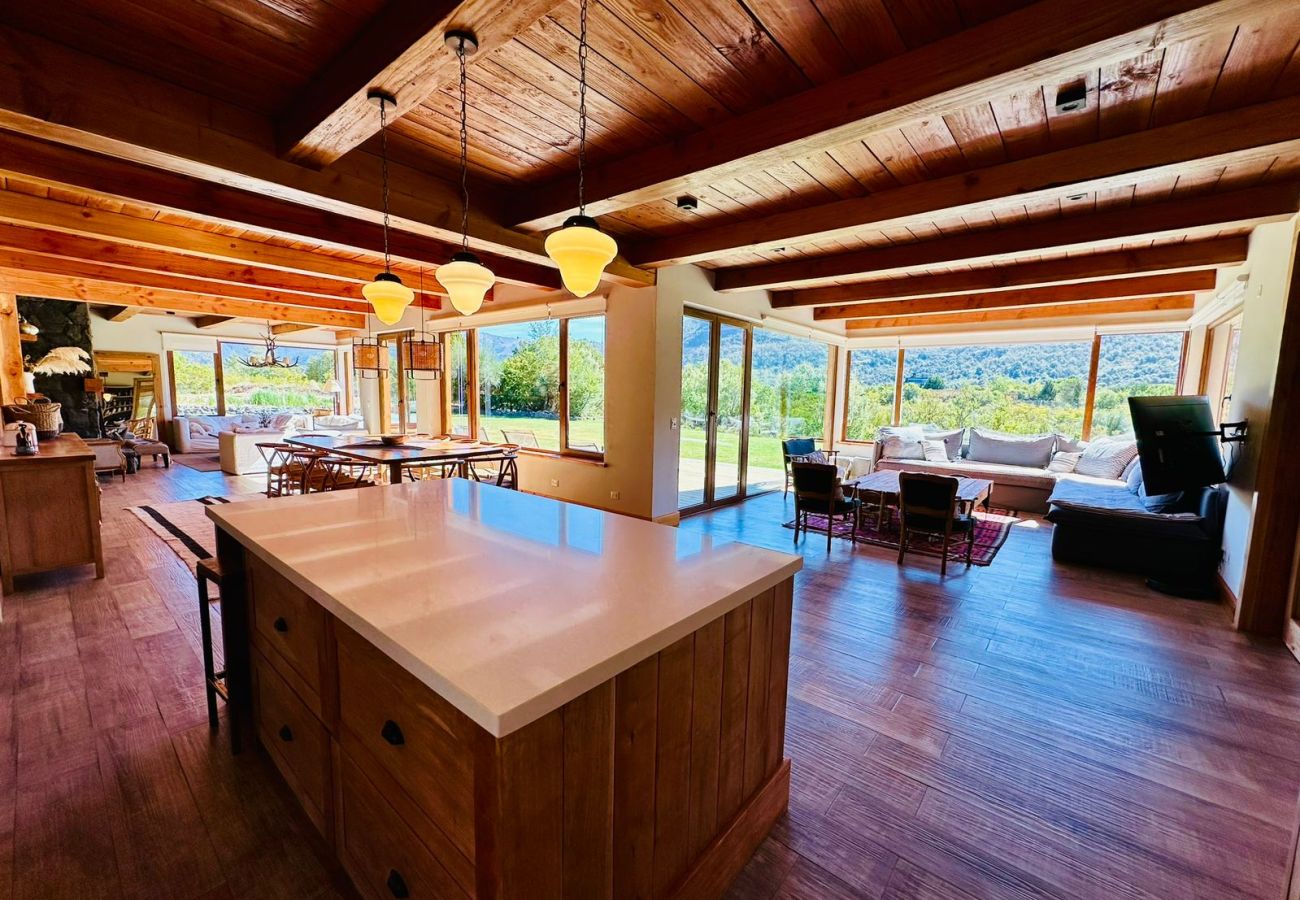 Casa en San Carlos de Bariloche - 12PAX ARE11 NVA LULI