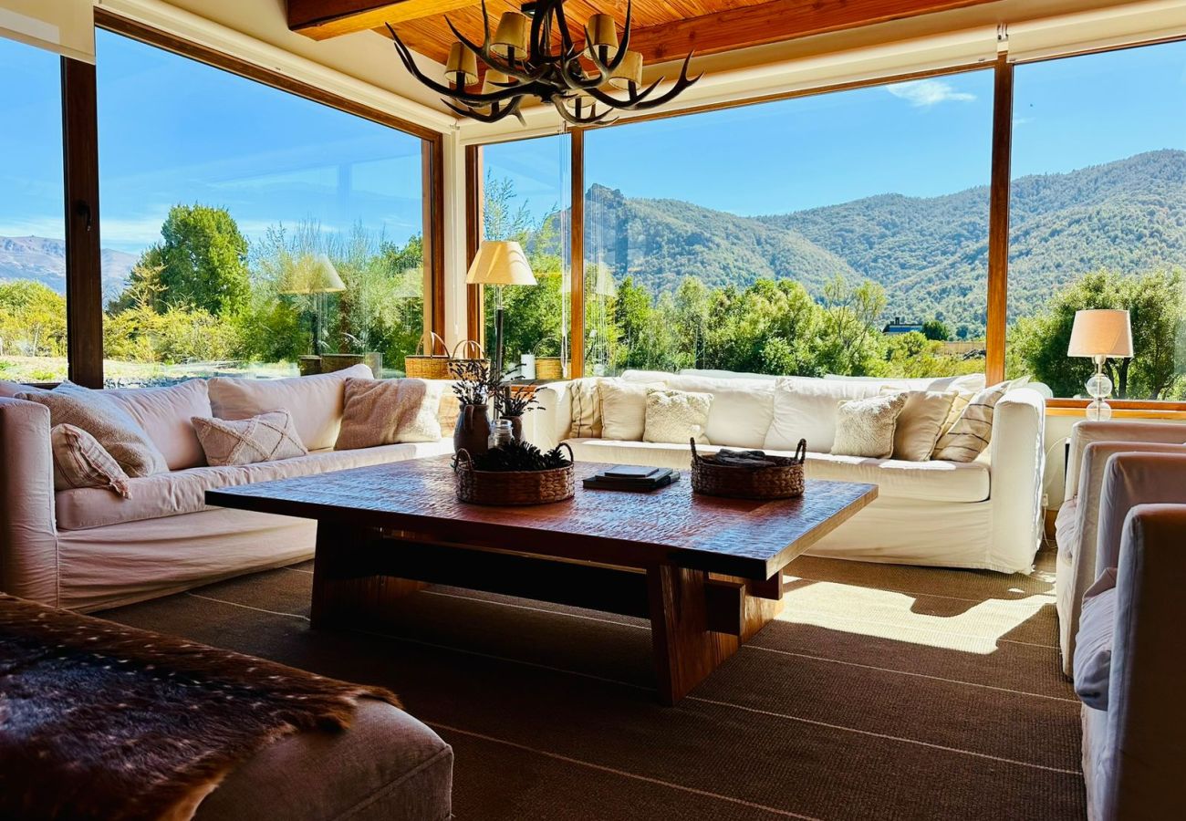 Casa en San Carlos de Bariloche - 12PAX ARE11 NVA LULI