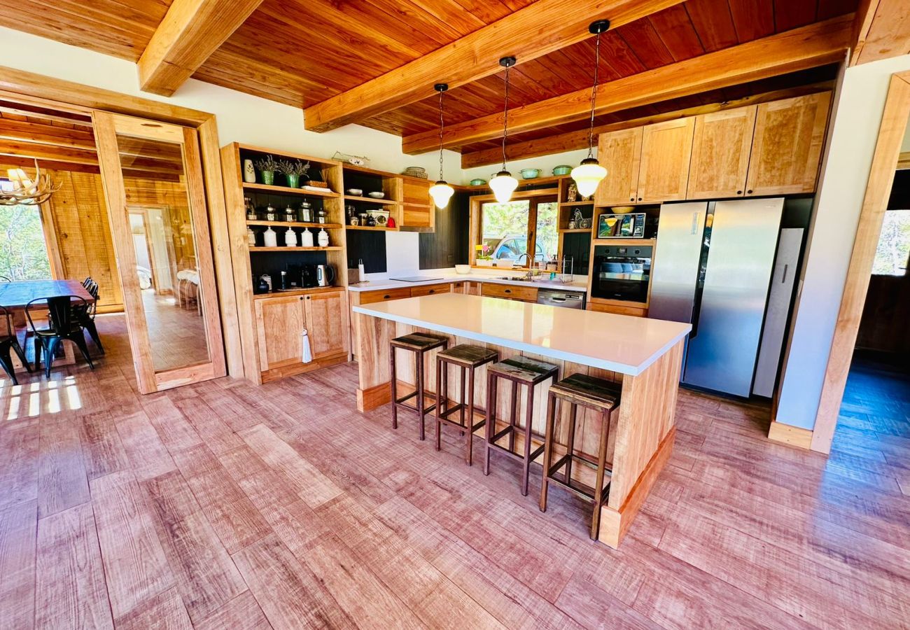 Casa en San Carlos de Bariloche - 12PAX ARE11 NVA LULI