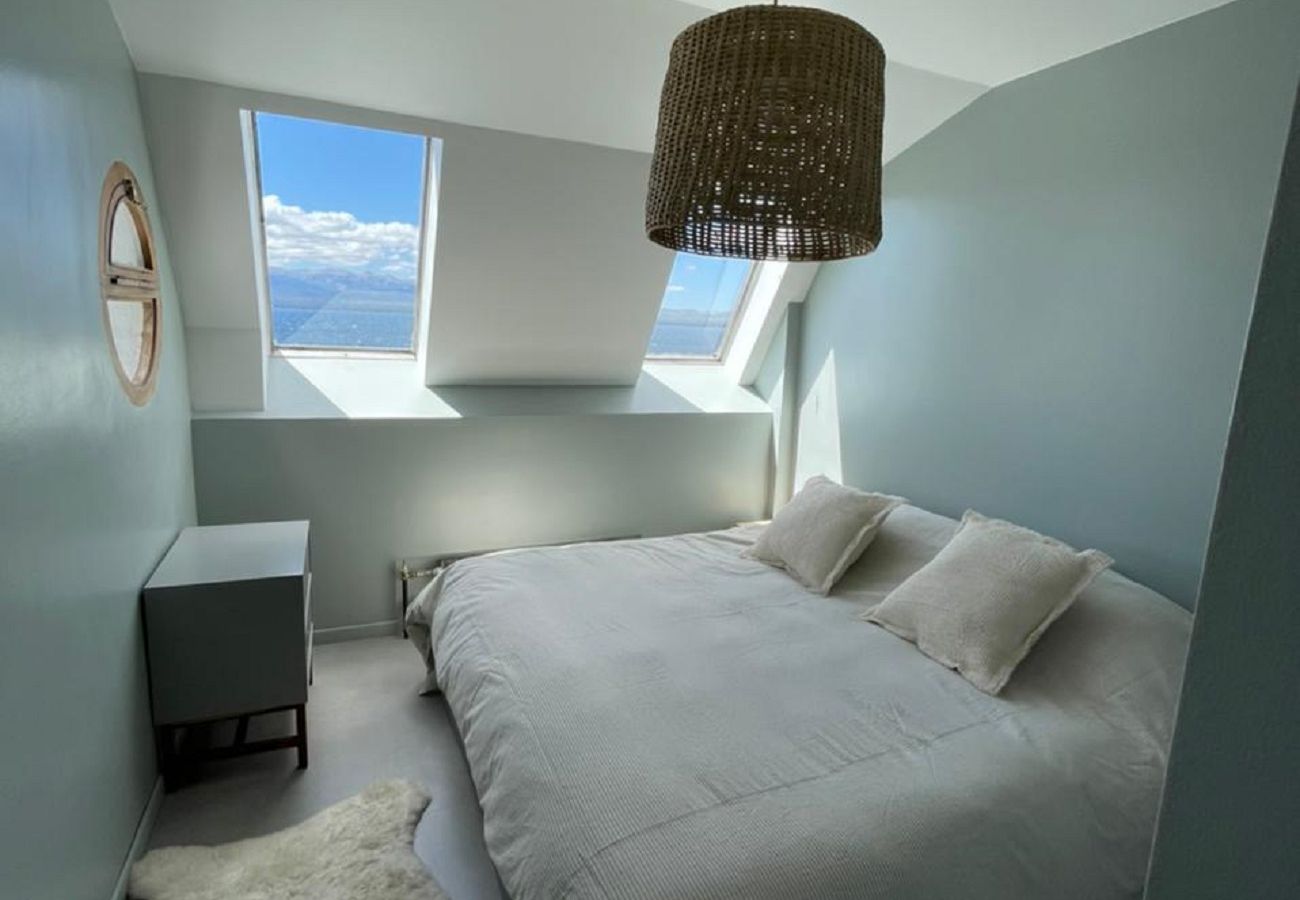 Apartamento en San Carlos de Bariloche - 04PAX CENT02 FLOR