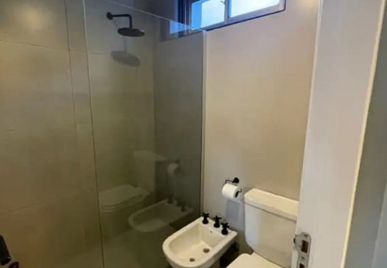 Apartamento en San Carlos de Bariloche - 04PAX CENT02 FLOR