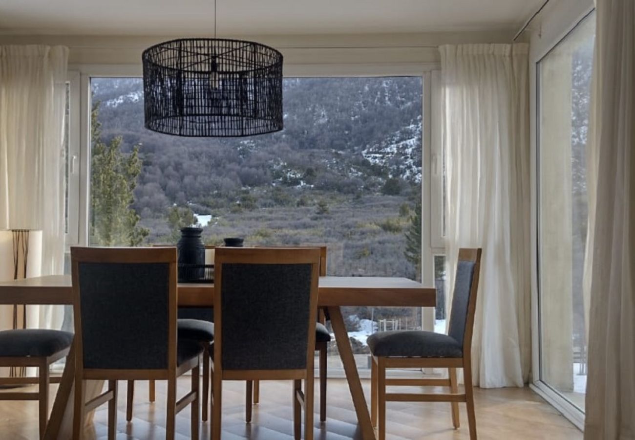 Apartamento en San Carlos de Bariloche - 06PAX-CATE22 LAT-FER