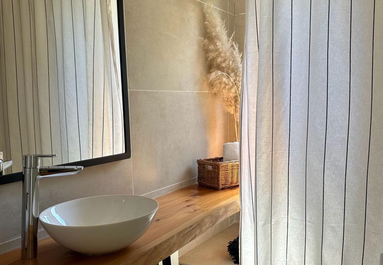 Cabaña en San Carlos de Bariloche - 04/6PAX PENI20 IPAD