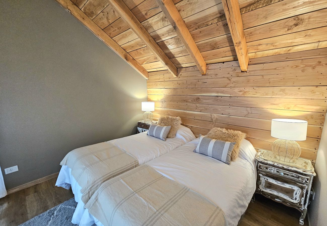 Apartamento en San Carlos de Bariloche - Montaña, charming flat with lake view and parking