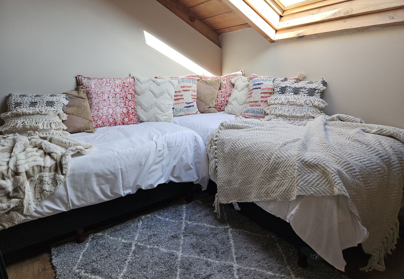 Apartamento en San Carlos de Bariloche - Montaña, charming flat with lake view and parking