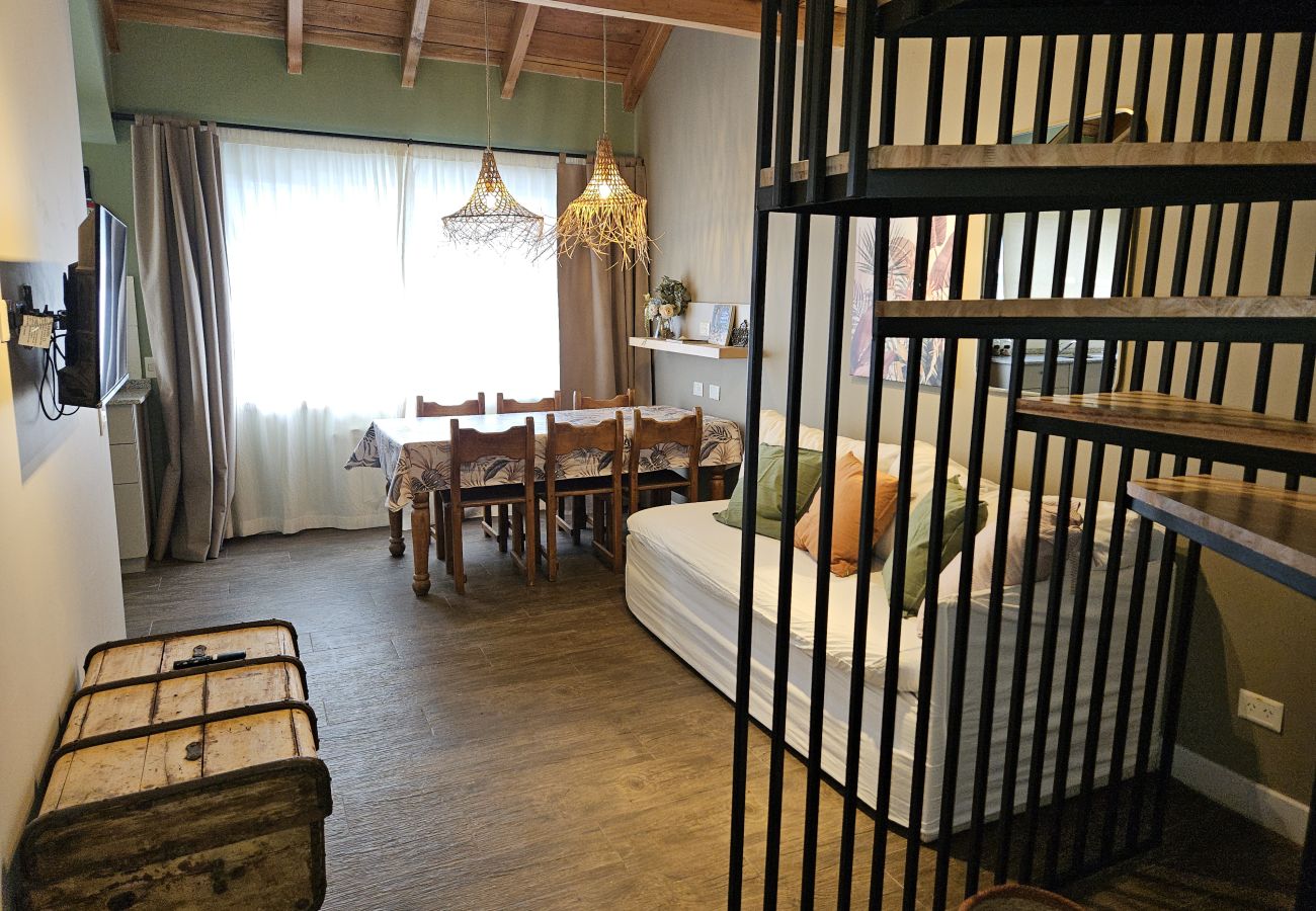 Apartamento en San Carlos de Bariloche - Montaña, charming flat with lake view and parking