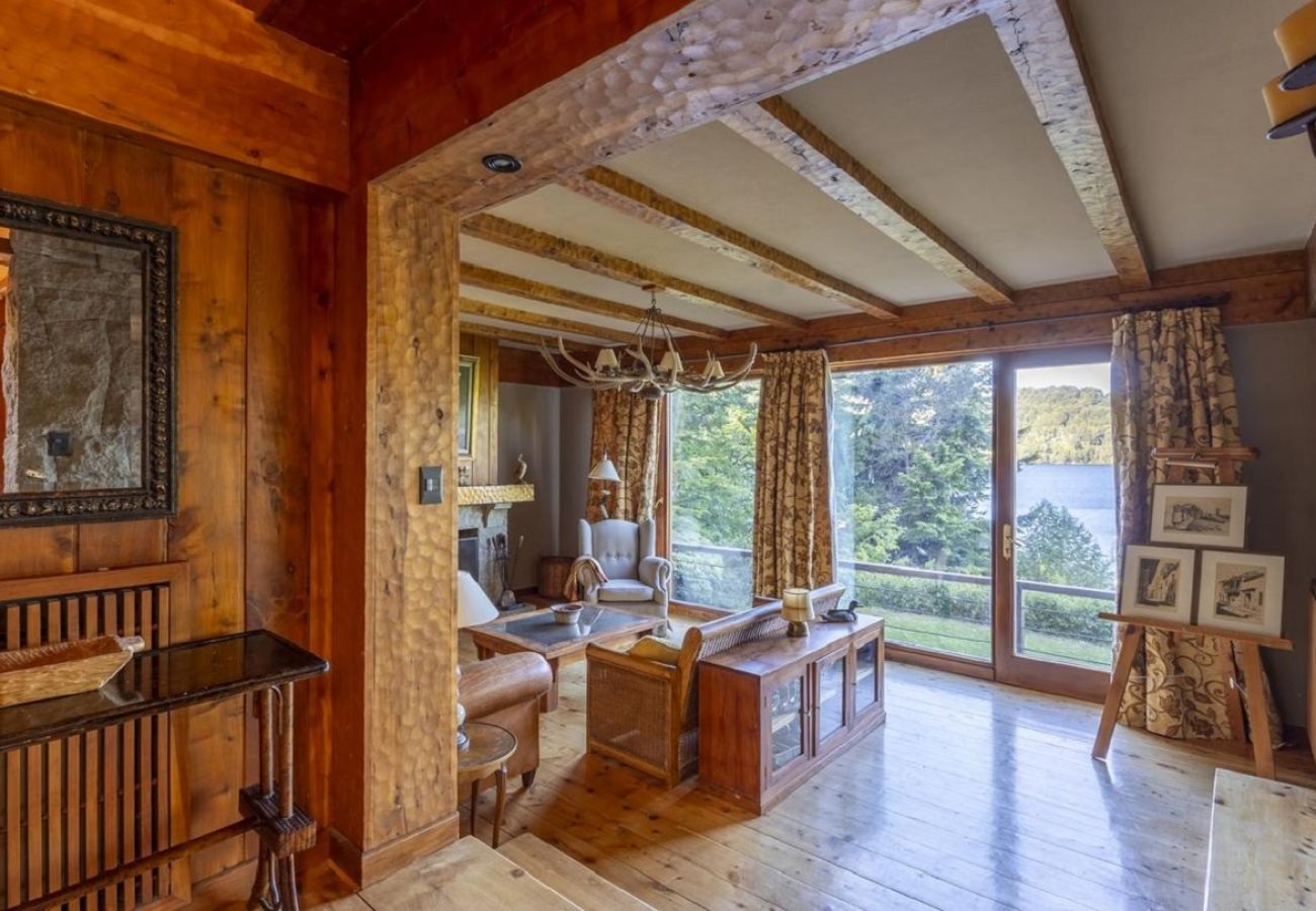 Casa en San Carlos de Bariloche - 09PAX VENAH01C ANA