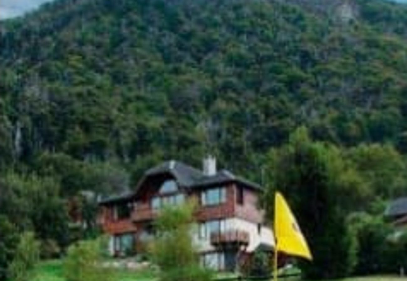Bungalow en San Carlos de Bariloche - 02/4PAX ARE54 H3