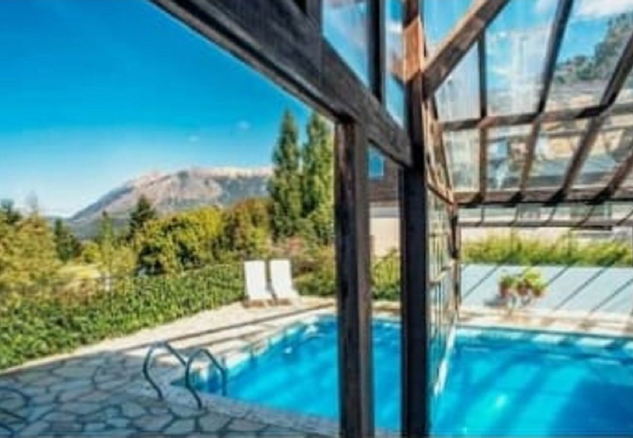 Bungalow en San Carlos de Bariloche - 02/4PAX ARE54 H3